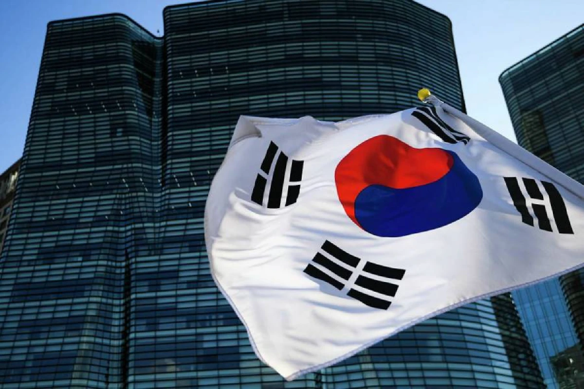 [[Cənubi Koreya]] böhran rejiminə keçir