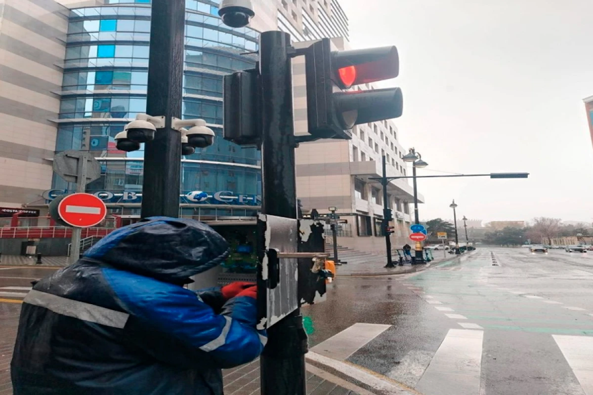 NİİM [[işıqforlarla bağlı]] hərəkət iştirakçılarına müraciət etdi