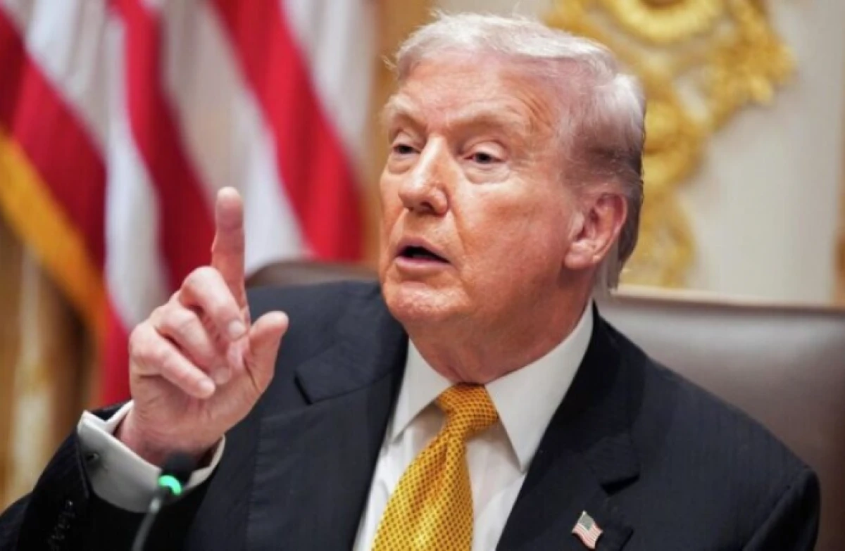 Tramp İrana [[xəbərdarlıq etdi]]