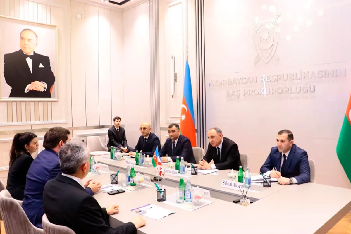 Baş prokuror [[İrakli Kandaşvilini]] qəbul etdi