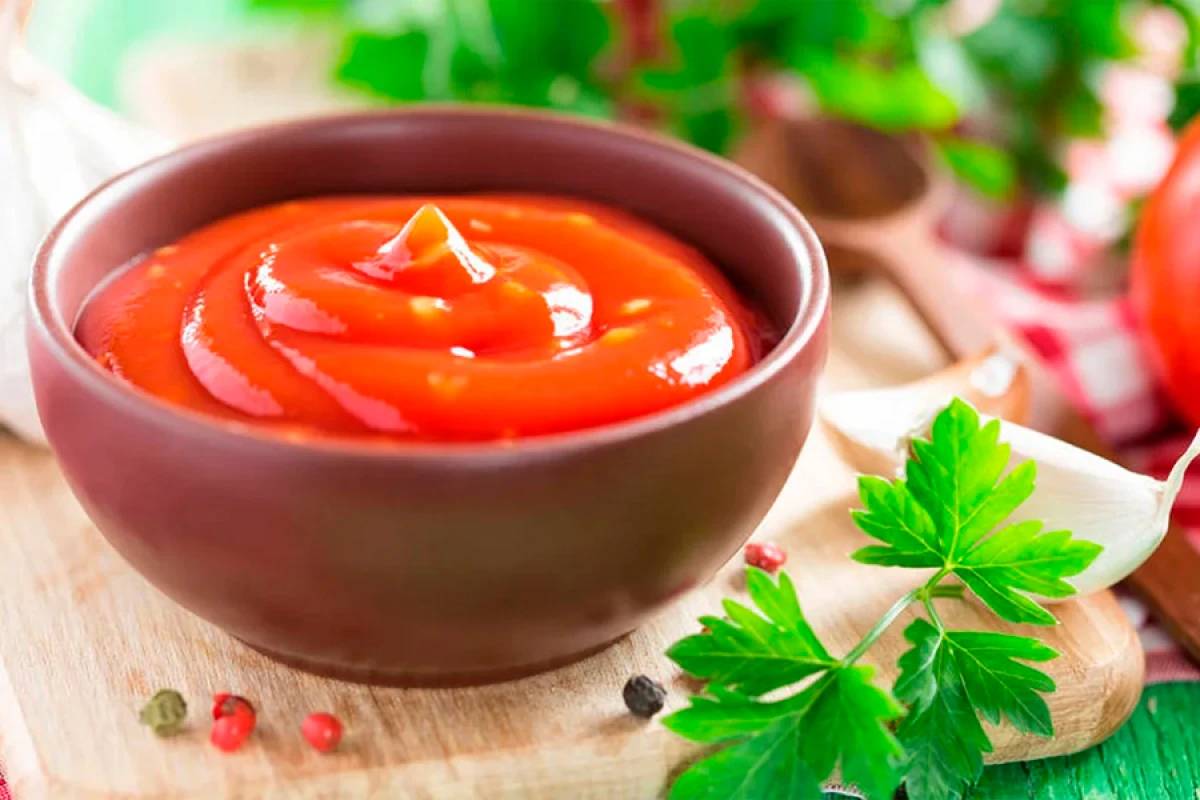 Ketçup idxalı [[10% azaldı]]