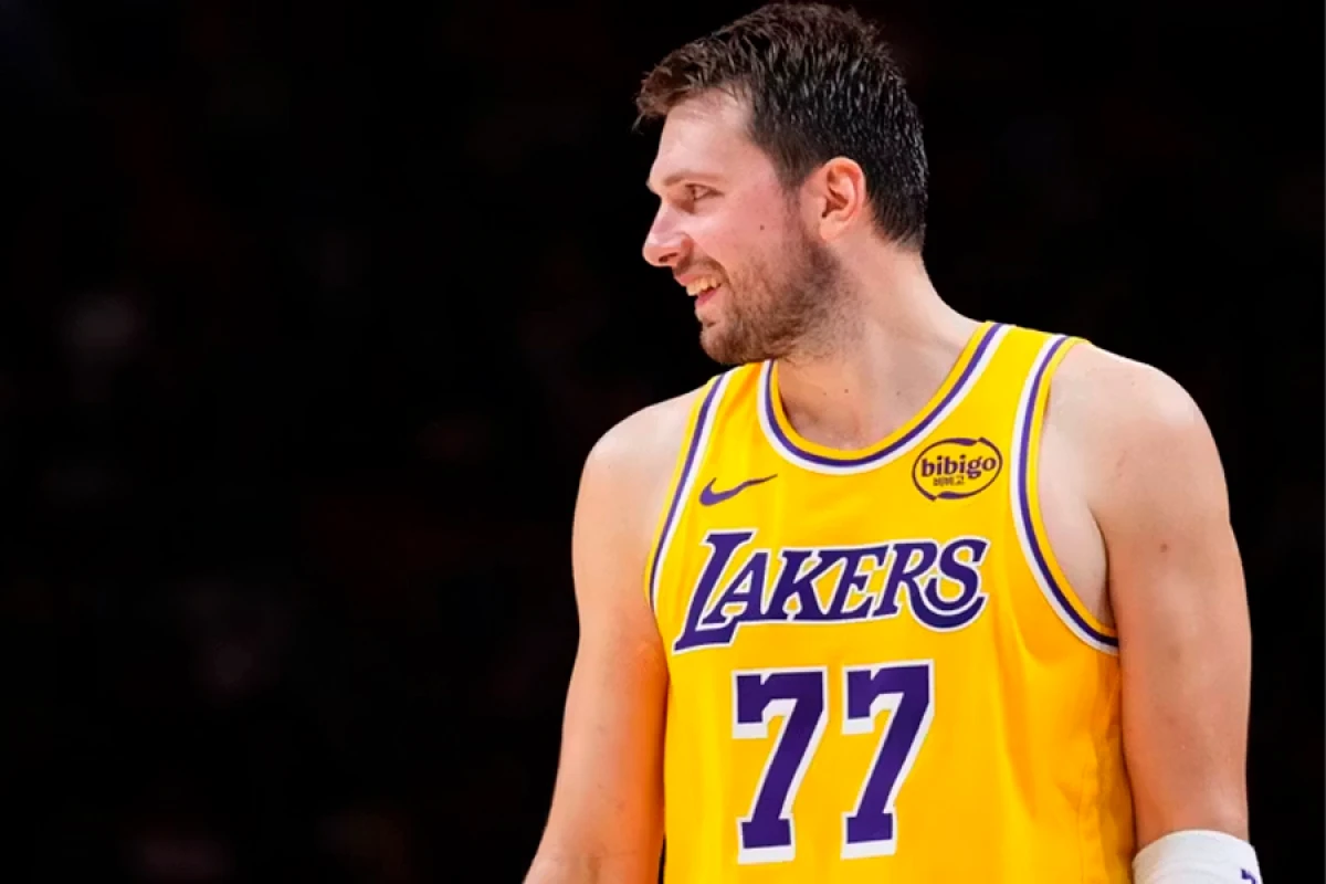 “Leykers”ə ağır zərbə [[– Donçiç sıradan çıxdı!]]