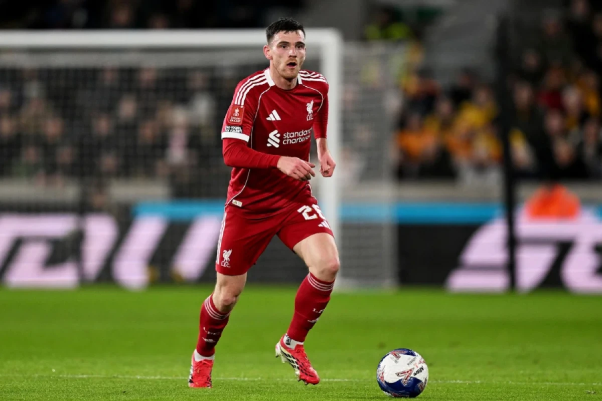 Endryu Robertson mövsümün sonunda [["Liverpul"u tərk edəcək]]