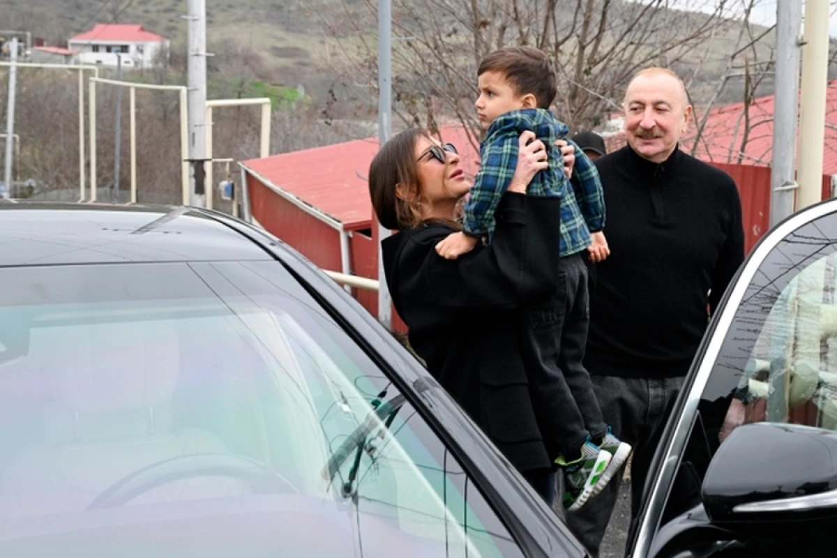 Prezident balaca Ayazın ailəsinə “Kamaz” hədiyyə etdi [[- VİDEO]]