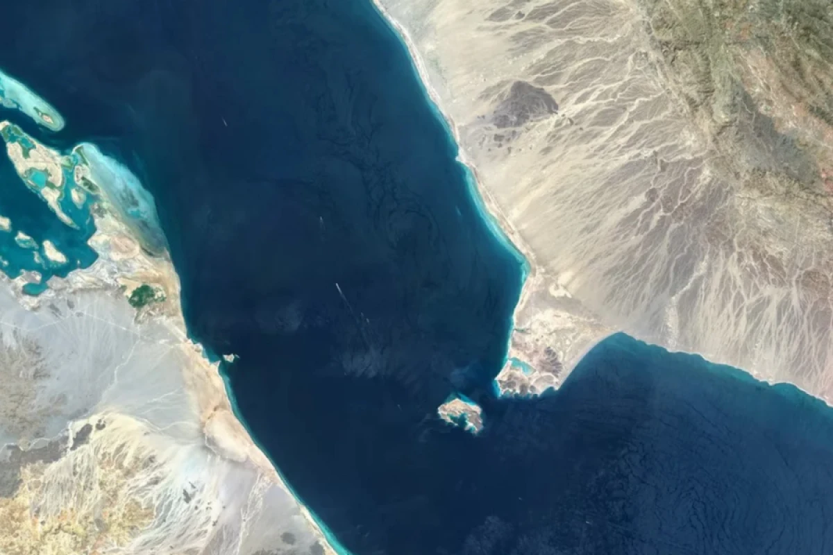 Tramp Hörmüz boğazının [[tezliklə açılacağını açıqladı]]