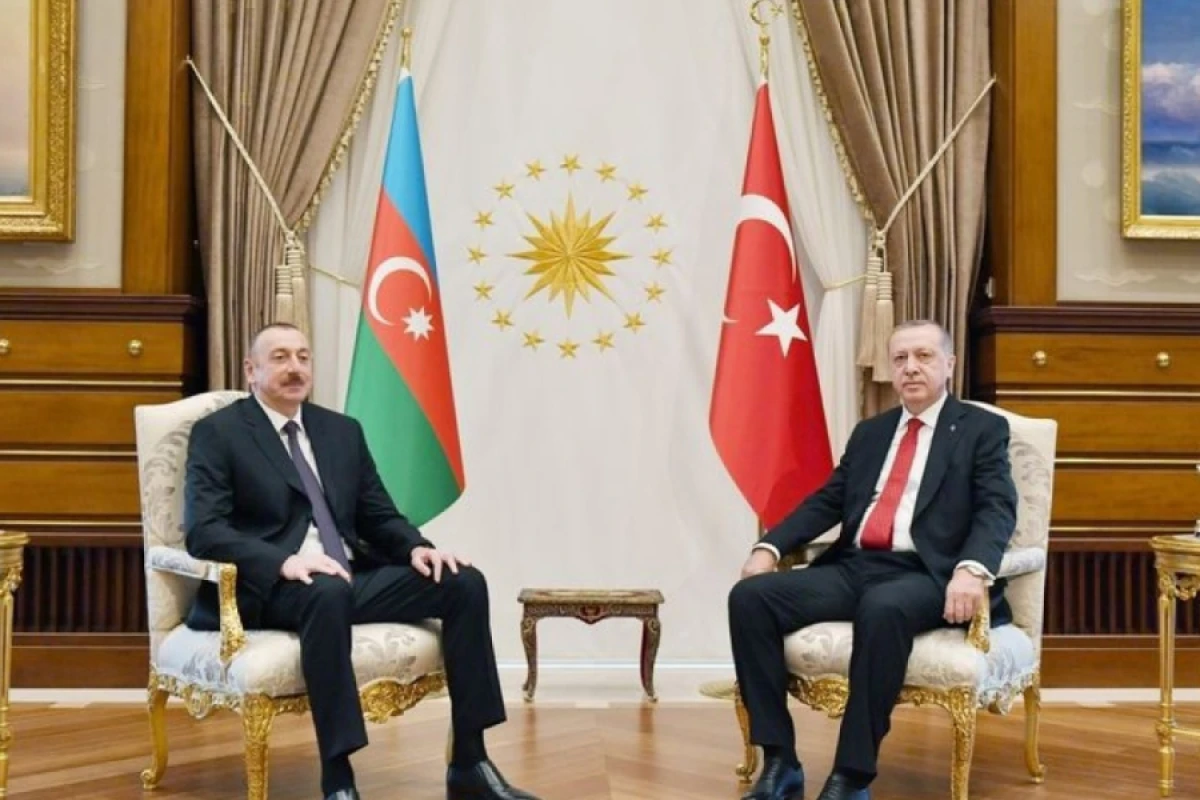 İlham Əliyev Ərdoğana [[başsağlığı verdi]]