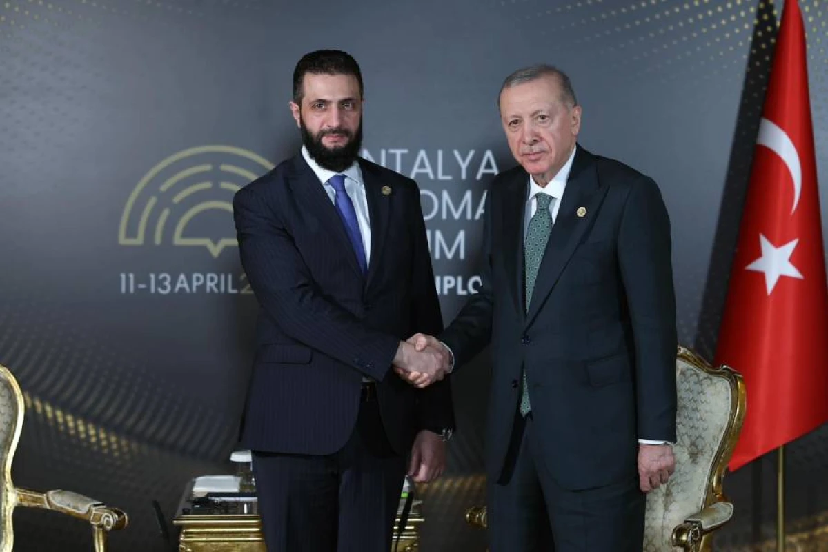 Əhməd Əl Şaraa Rəcəb Tayyib Ərdoğanla ikitərəfli münasibətləri müzakirə etdi