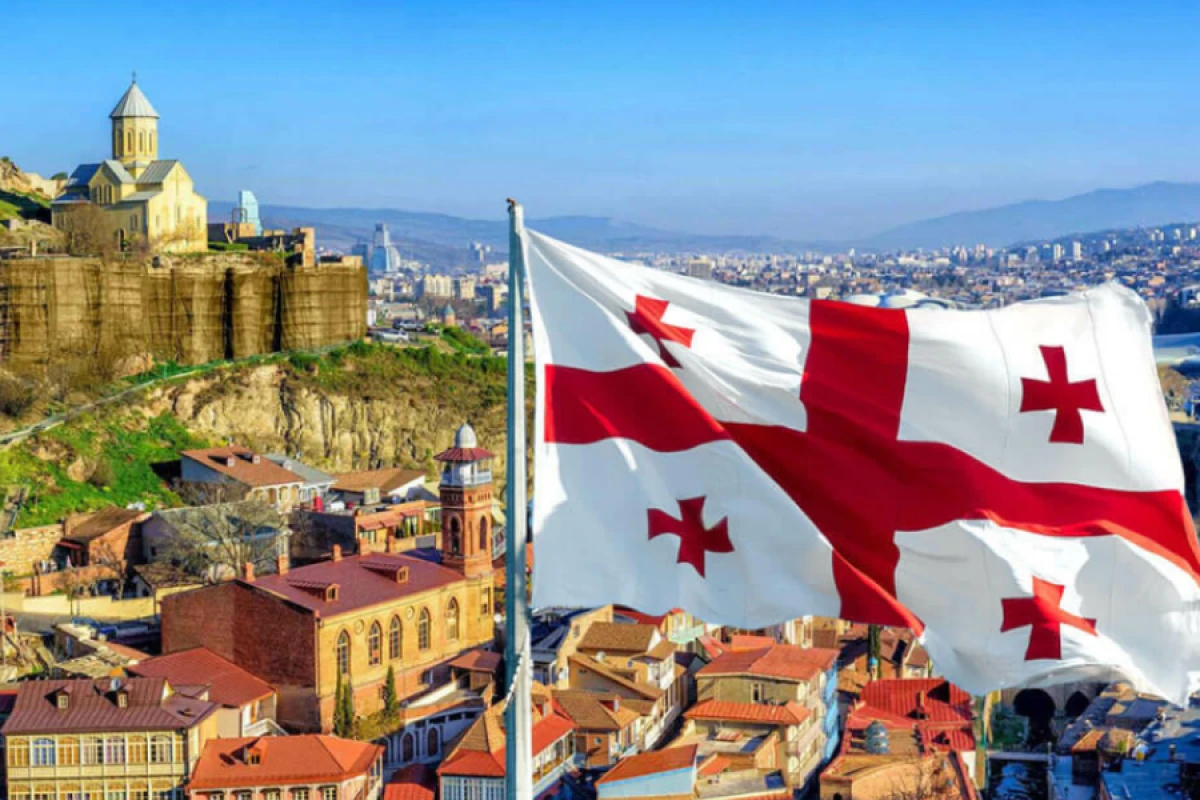 Gürcüstanda [[181 min dollarlıq qarətin]] üstü açıldı