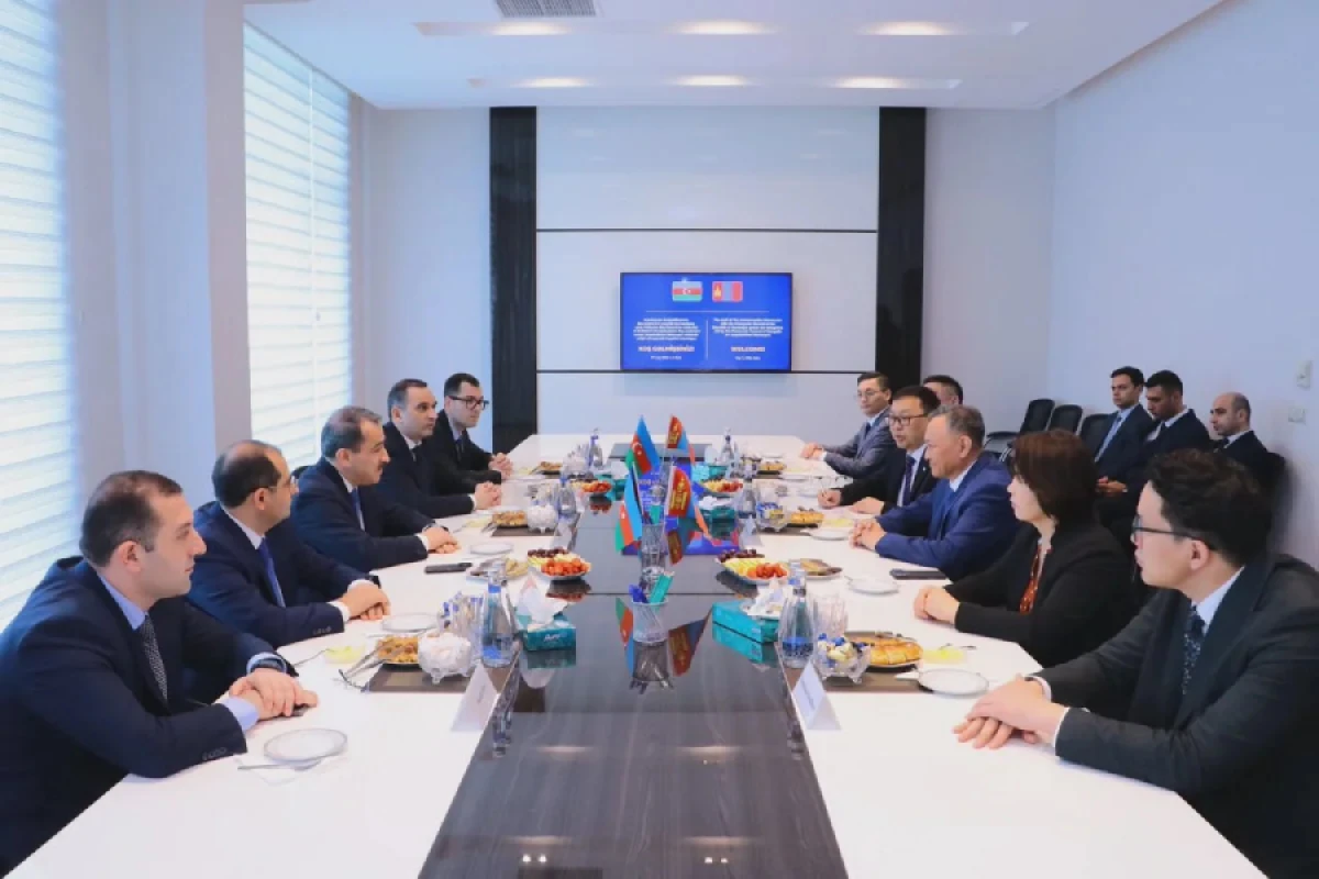 Monqolustan rəsmilərinin Azərbaycana səfəri başa çatdı