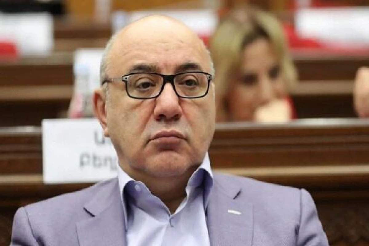 Arsenyan İrəvanda - Rusiya erməni səfiri qovub?