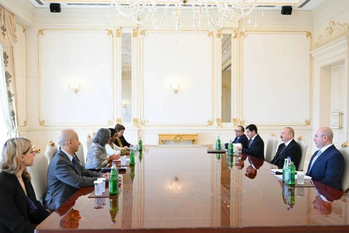 Prezident Anaklaudia Rossbaxı qəbul etdi