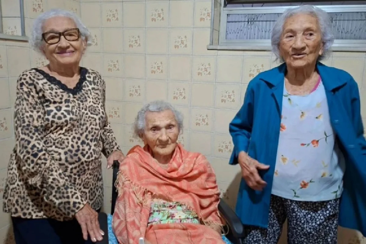 Bir ailədən üç rekordçu: Bacıların ümumi yaşı 316-ya çatıb