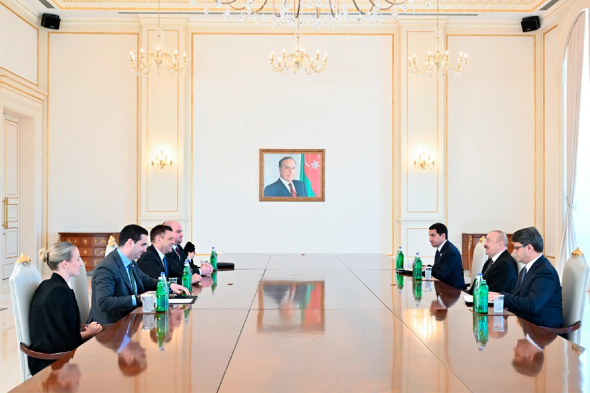 Prezident Slovakiya Baş nazirinin müavinini qəbul etdi