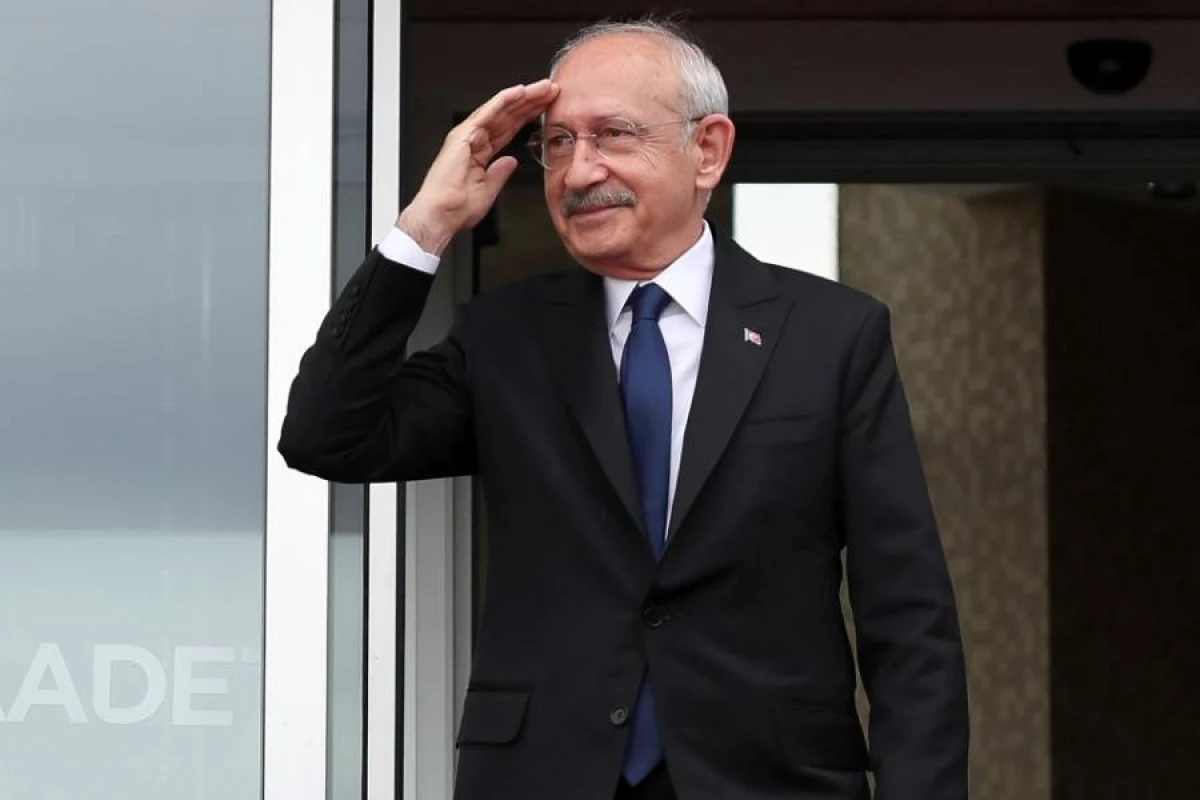 Kılıçdaroğlu yenidən CHP rəhbərliyinə qayıtdı - YENİLƏNİB