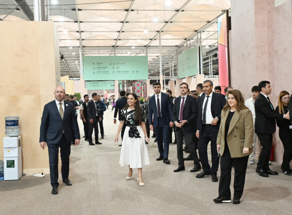 Leyla və Arzu Əliyevalar “Urban Expo” sərgisində - FOTOLAR — 7