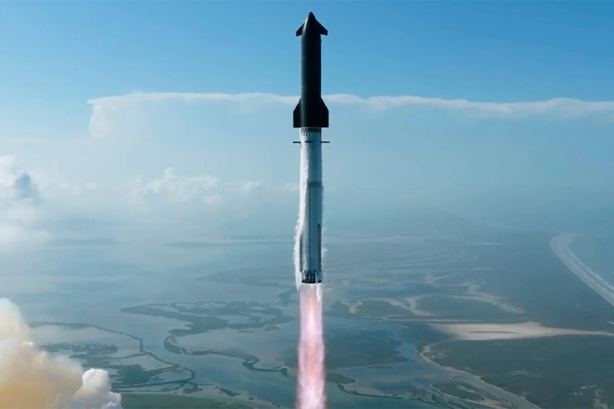 Kosmosda yeni dövr: "SpaceX"in yeni flaqmanı orbitdə - VİDEO