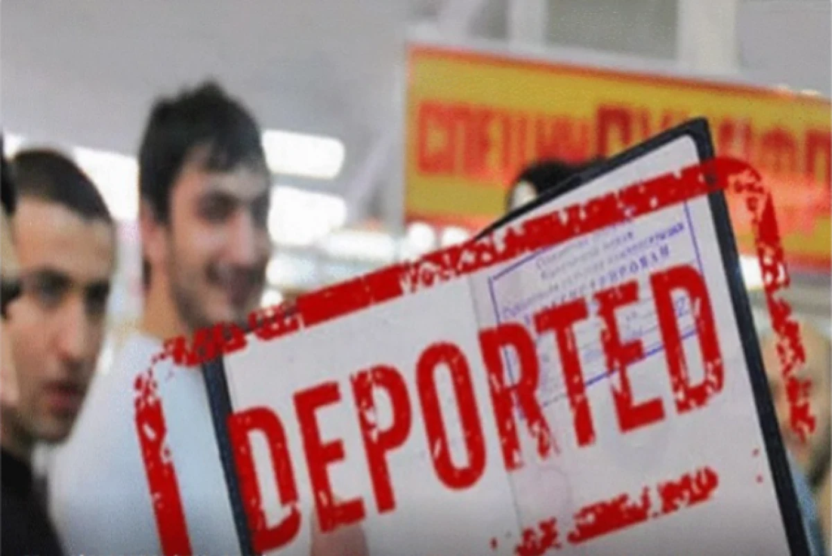 Minlərlə şiə deportasiya olundu, işsiz qaldı