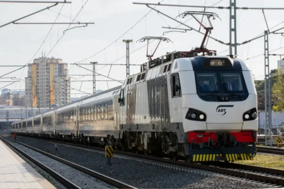 Bakı–Tbilisi qatarında ucuz bilet mesajı: ADY yeni imkanları araşdırır