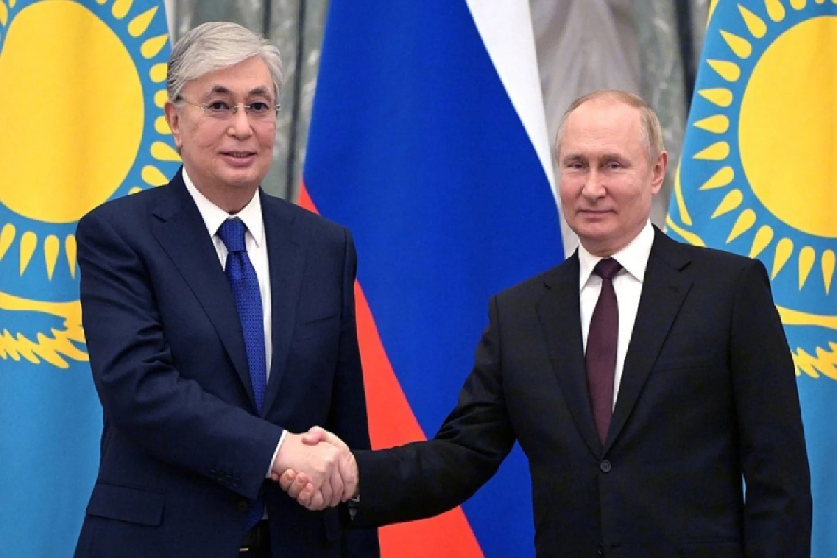 Putin Qazaxıstana səfər etdi