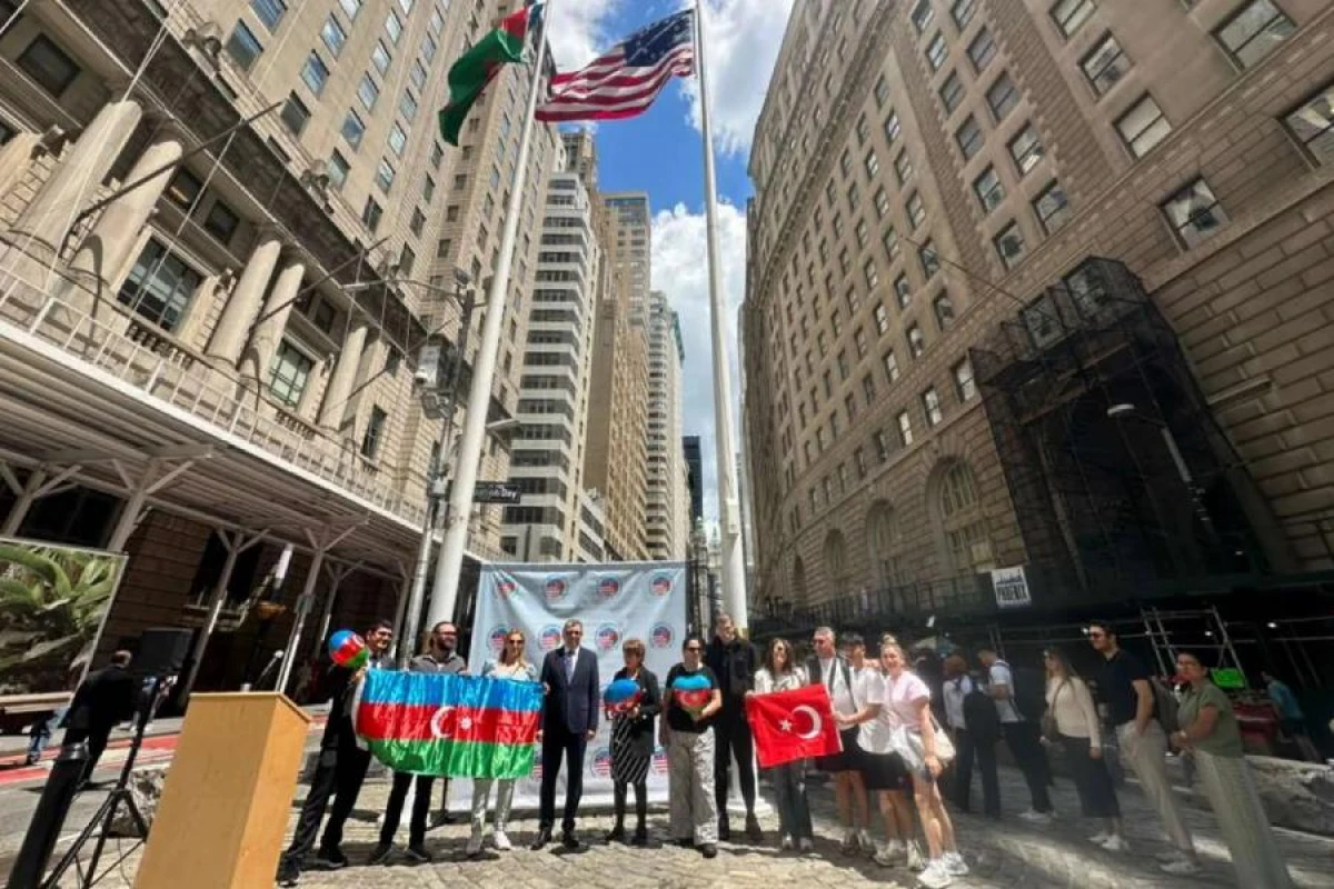 Nyu-Yorkda Azərbaycan bayrağı ucaldıldı