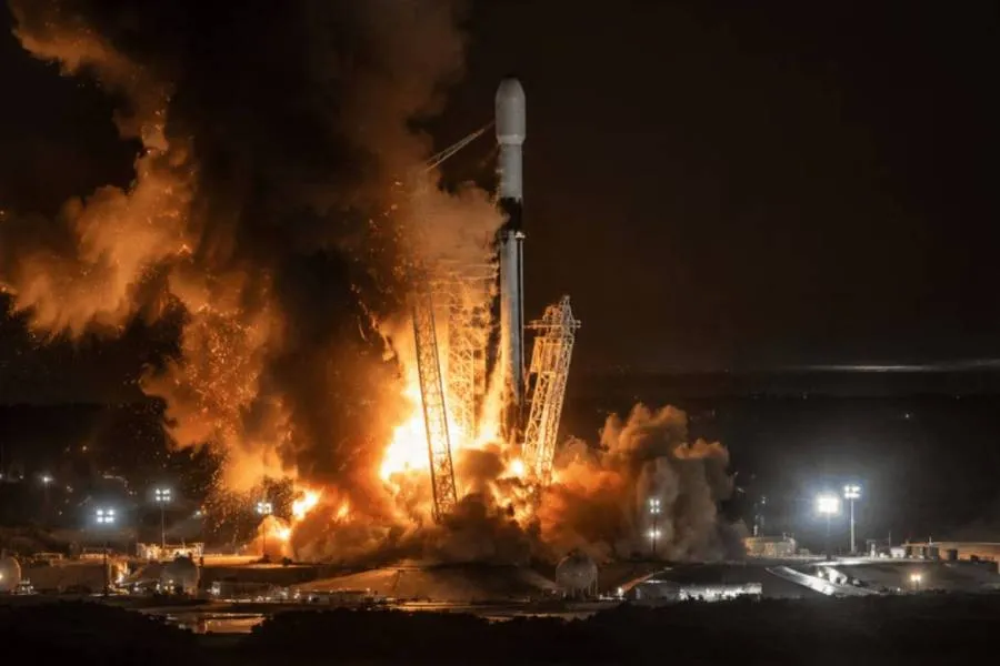 Azərbaycanlı mühəndisin müəllifi olduğu orbital raket partladı