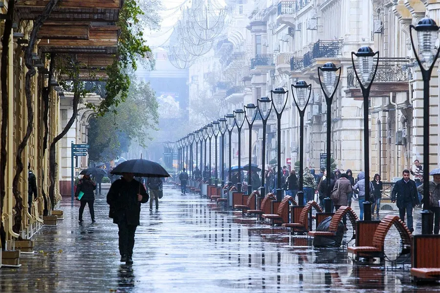 Hava kəskin dəyişir - Bakıya yağış yağacaq?