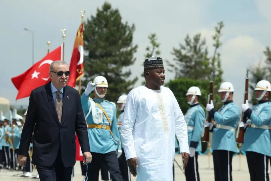 Türkiyə terrorla mübarizədə Nigerə yardım edəcək