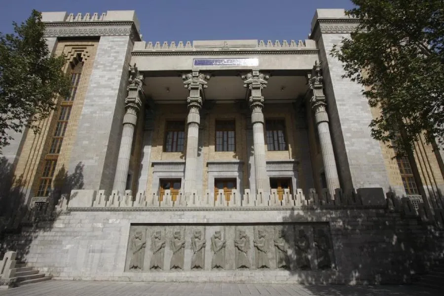 Tehran ABŞ-ni atəşkəsi pozmaqda ittiham etdi