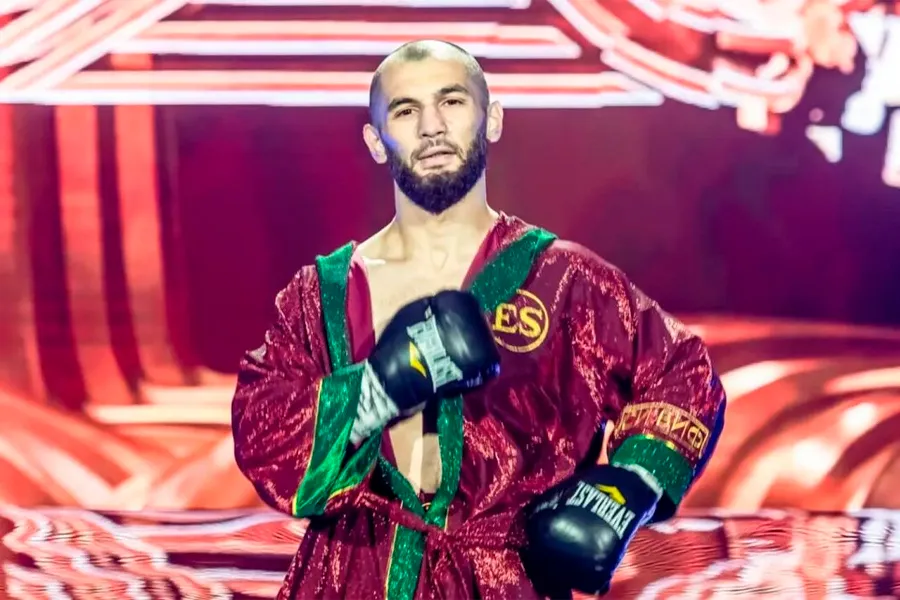 Elnur Səmədov kəmər uğrunda rinqə çıxmağa hazırdır!