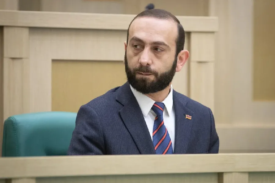 Mirzoyan Lüksemburqda Aİ-nin iclasına qatılacaq