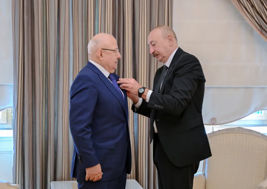 Prezident Qurban Qurbanova “Dostluq” ordenini təqdim etdi — 7