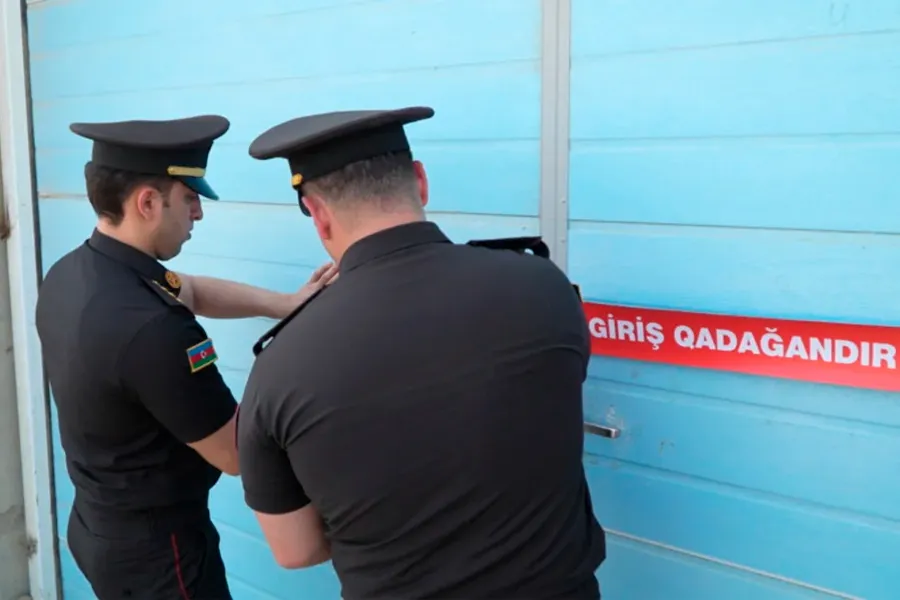 Qaradağda anbarın fəaliyyəti dayandırıldı - VİDEO