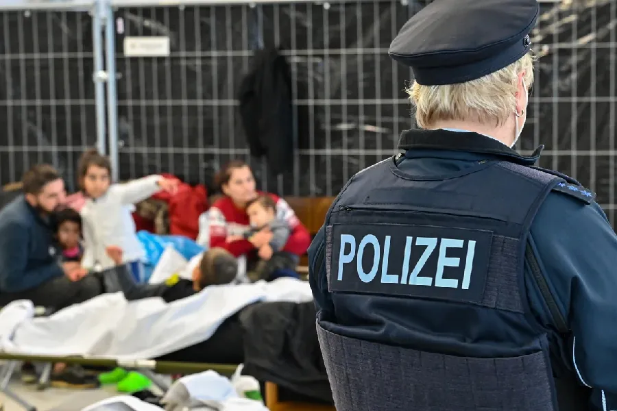 Alman polisindən hökumətə sərt mesaj: “Bu ölkəni itiririk”