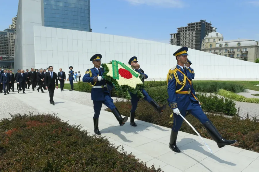 Türkmənistan Prezidentindən Azərbaycana böyük ehtiram — 5