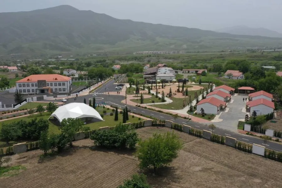 Qarabağa qayıdış davam edir[[ - Növbəti köç karvanı yola salındı
]]