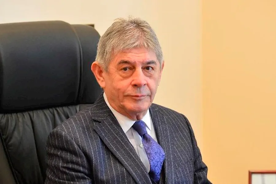 Prezident səfiri geri çağırdı - SƏRƏNCAM