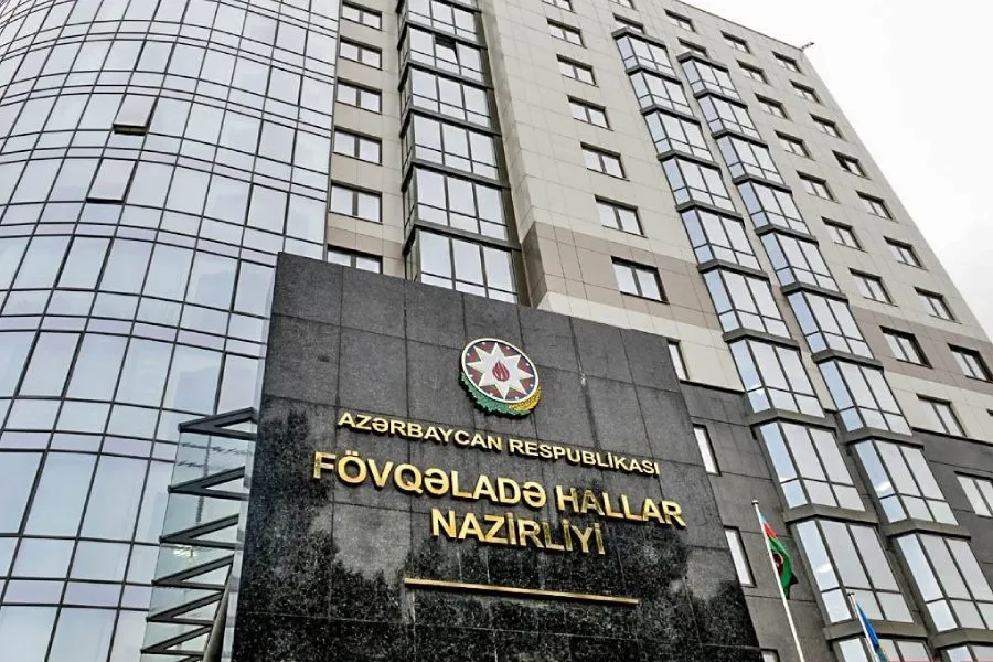 FHN-dən xəbərdarlıq: Güclü yağış və külək təhlükə yaradır