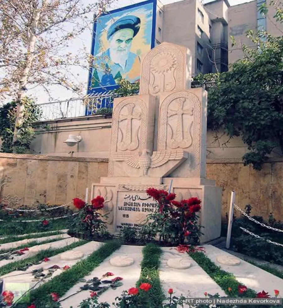 Bu müsəlman ölkələrində qondarma “erməni soyqırımı” abidələri var - FOTOLAR — 2