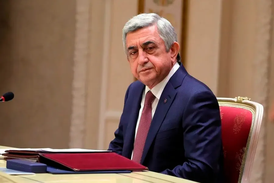 Xocalıda əhalini güllələyərək Ermənistana rəhbər oldu — Azərbaycan onu axtarır — Qatil prezidentin dosyesi