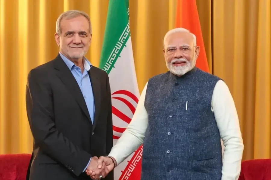 Modi ilə Pezeşkian Yaxın Şərq və Hörmüz boğazını müzakirə etdilər - YENİLƏNİB
