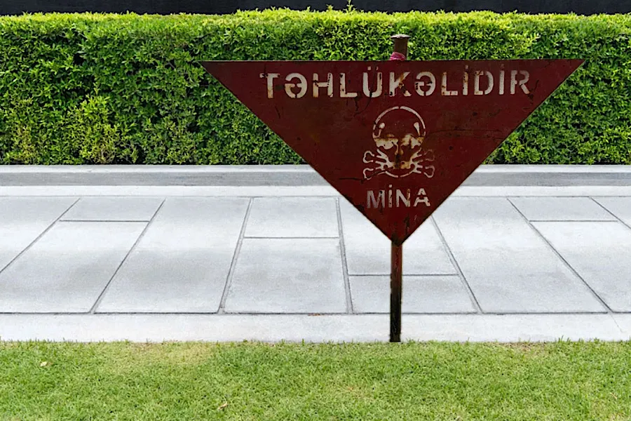 Bakıda piyadalar üçün minalanmış sahələr