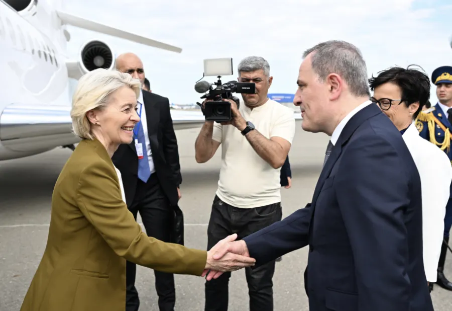 Ursula Fon der Lyayen Azərbaycana səfərə gəldi — 1