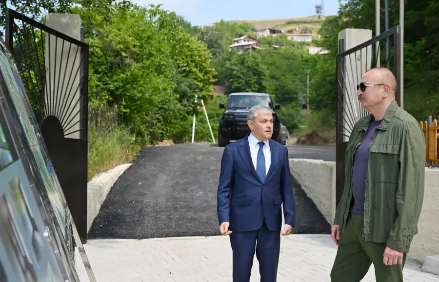 İlham Əliyev Şuşanın Kiçik Qaladərəsi kəndində sakinlərlə görüşdü - YENİLƏNDİ — 3