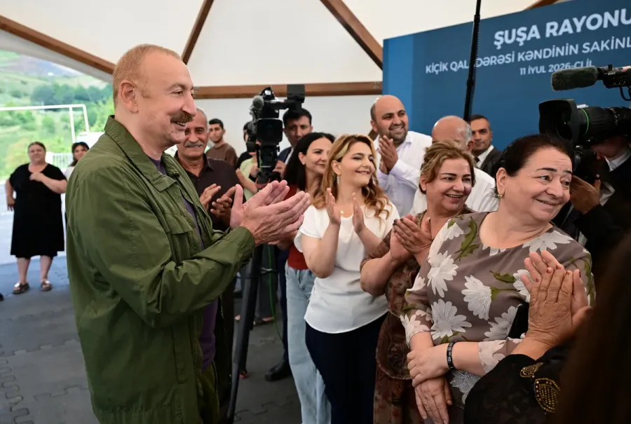 İlham Əliyev Şuşanın Kiçik Qaladərəsi kəndində sakinlərlə görüşdü - YENİLƏNDİ — 12