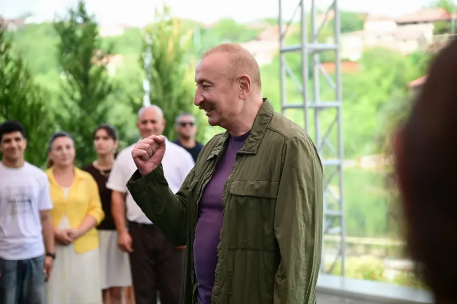 İlham Əliyev Xocavəndin Quzeyxırman kəndində oldu - YENİLƏNDİ — 20