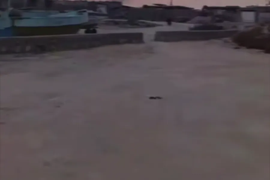 İranın Qeşm adasına zərbə endirildi - VİDEO
