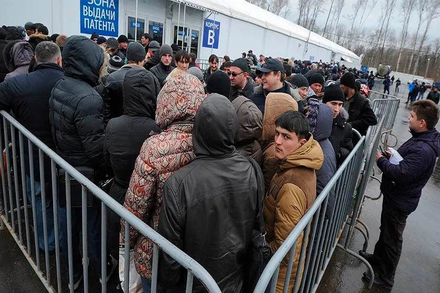 Yeni deportasiya əsasları təsdiqləndi: Əmrə tabe olmayan miqrantlar...