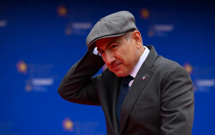 Paşinyan nə qədər və hara qədər qaça biləcək?