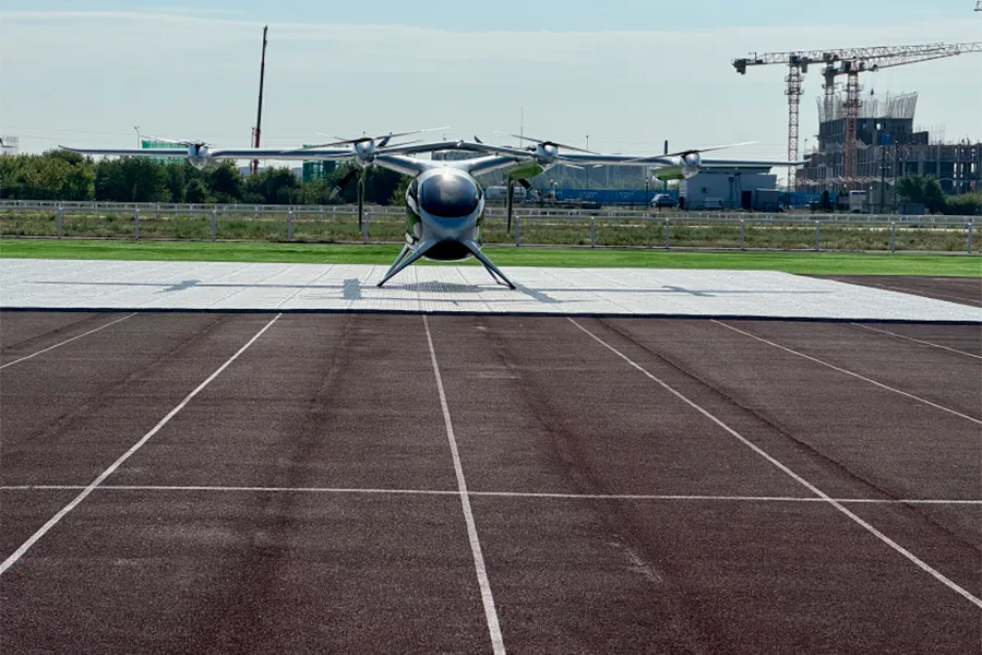 Qazaxıstanda ilk aerotaksinin sınaq uçuşu oldu - VİDEO