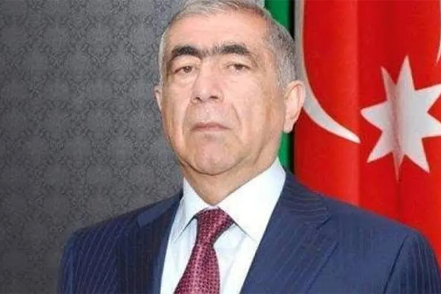 Azərbaycanlı keçmiş məmur Almaniyada 15 milyon avroya necə bina tikə bilər?